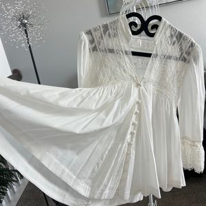 NEW! Free People Esme button-down embroidered blouse 100% Cotton Size S